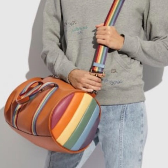 Meet your Posher, Emily - Picture 4 of 10